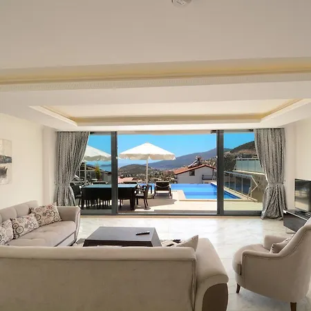 Roza 2 Kalkan